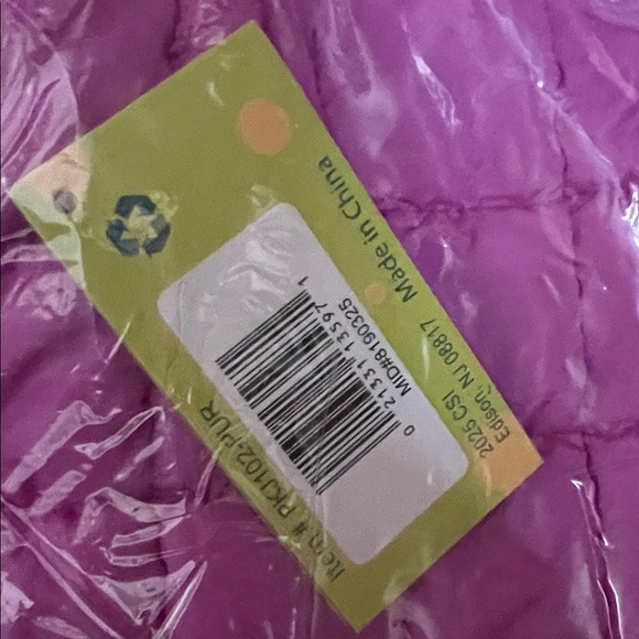 Vibrant Pink Quilted Crossbody Bag - Picture 2 of 3